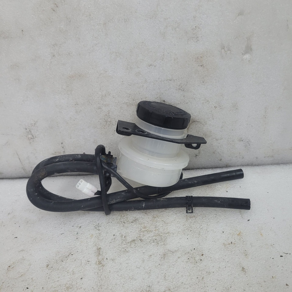 reservoir assy