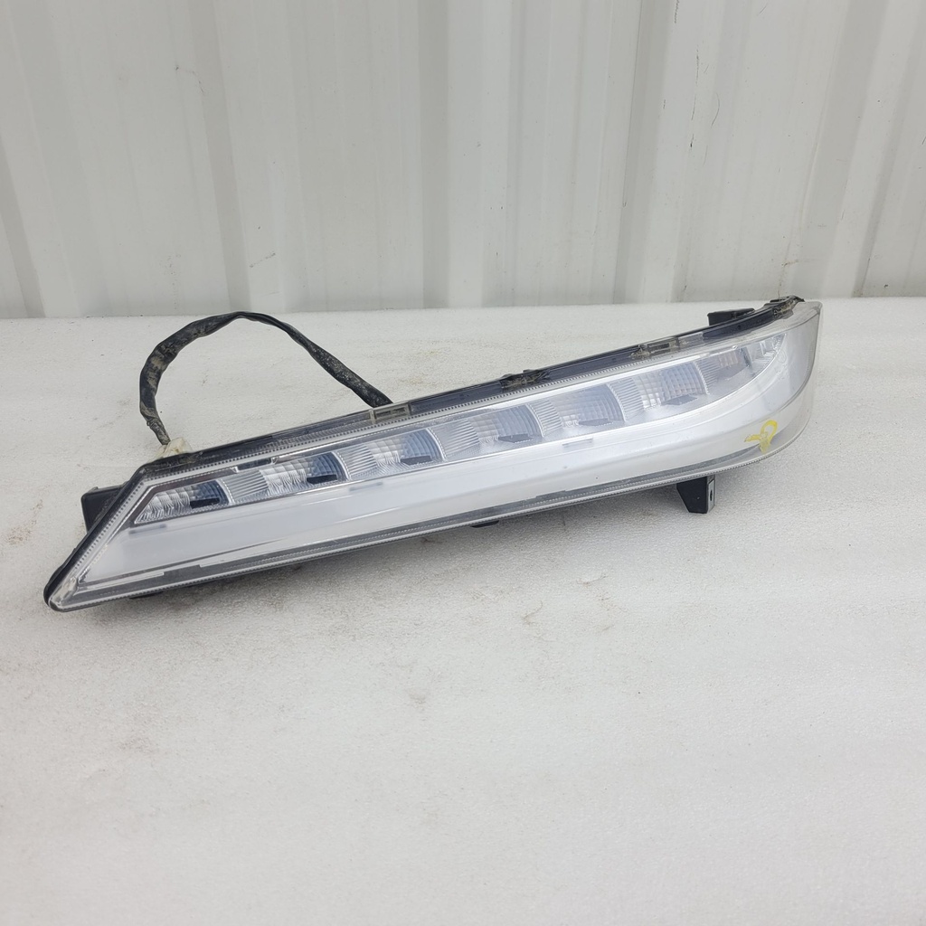 lh tail light