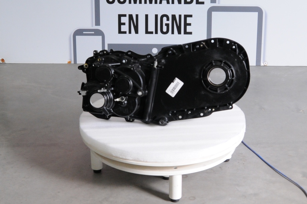 (new ref. 504154651) gearbox cover ass'y