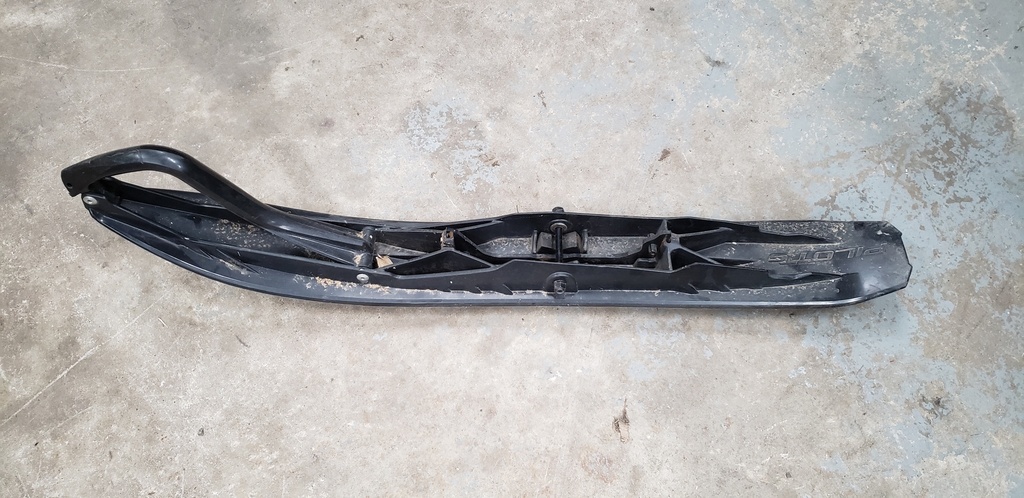 deep black, rh ski pilot ts included 20a to 20a.1