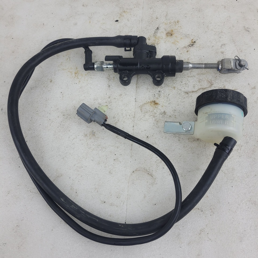 master cylinder