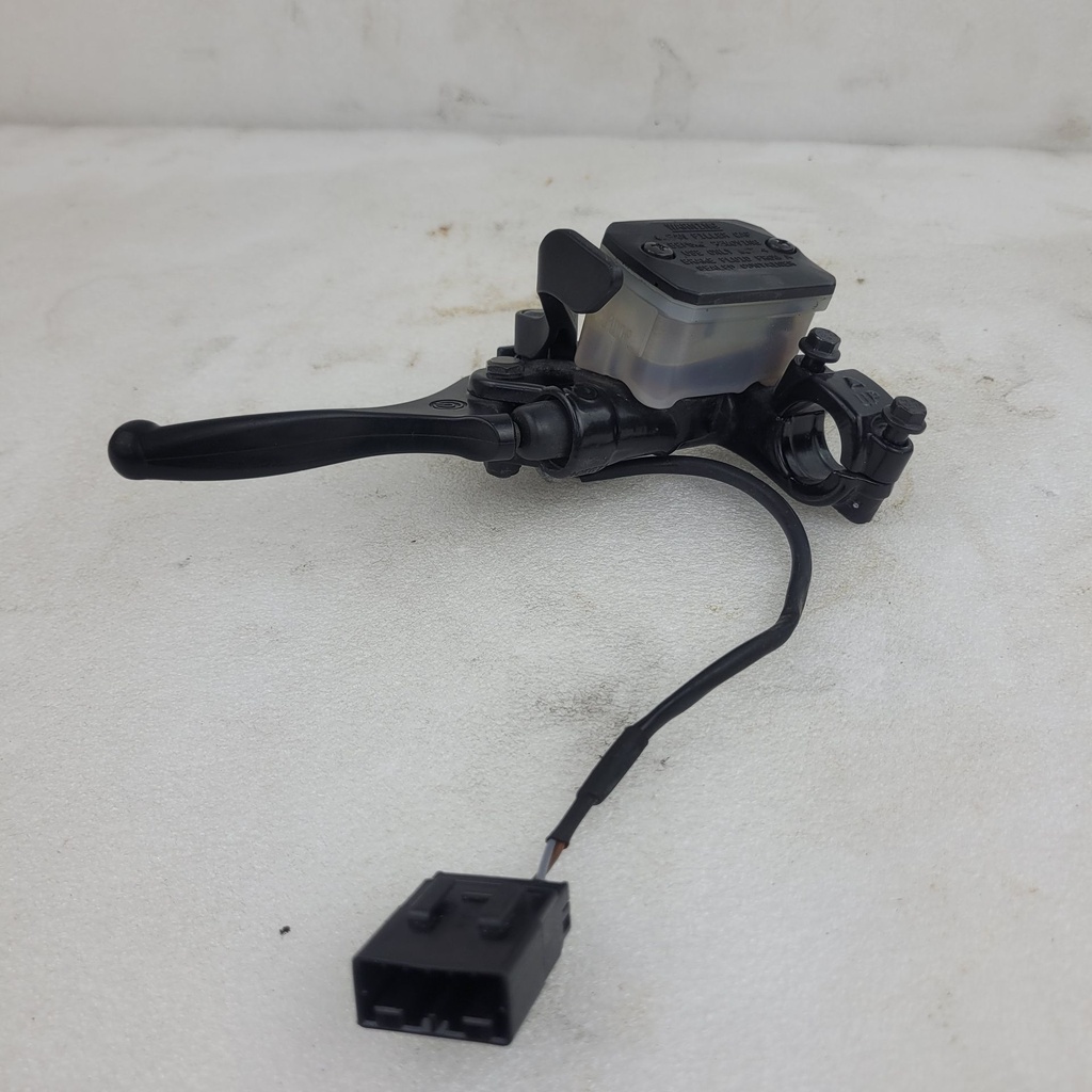 (new ref. 507032598) master cylinder ass'y