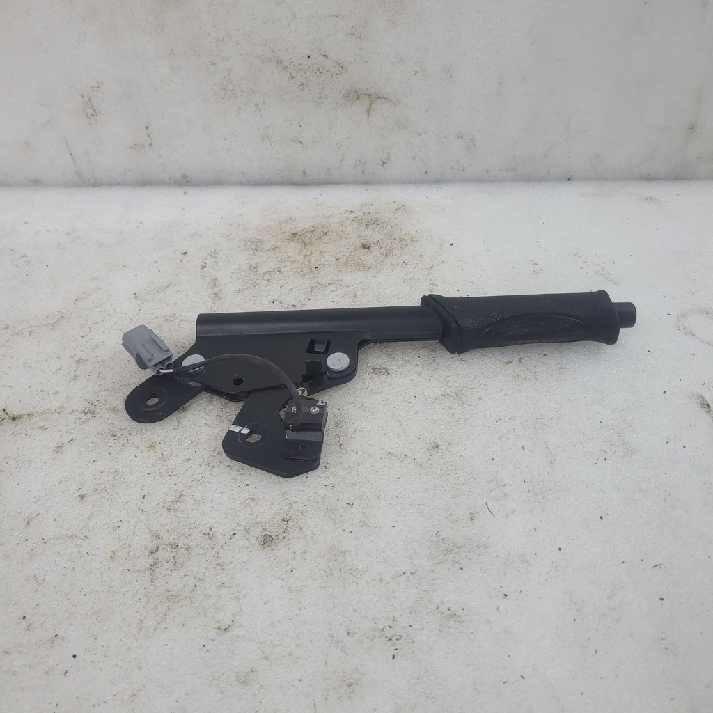 (new ref. 5hyv-083100-1000) parking brake lever