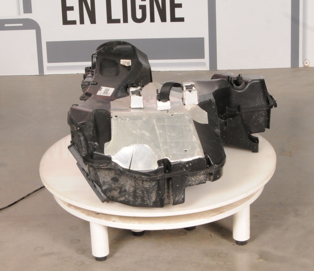 Secondary Chamber Ass'y