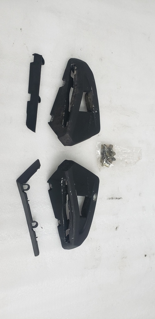 LINK SEAT LEFT AND RIGHT - 510005559 - 510005560