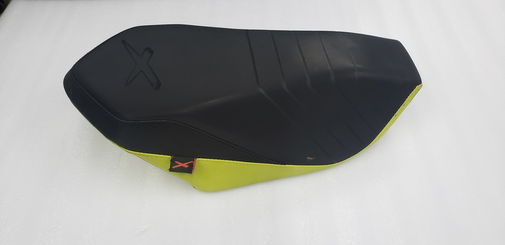 cover-seat package x with green accent