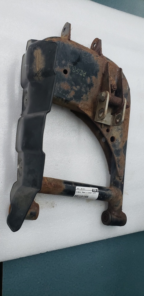 A-Arm, Rear - Lower Left - Black (inc. 9-10)