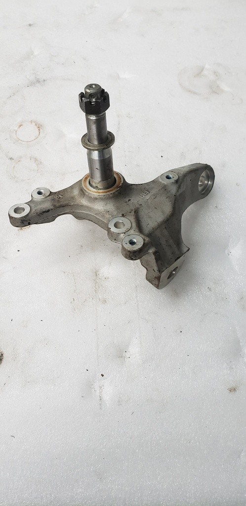 KNUCKLE, STEERING RH - 51230-33H00 SUZUKI