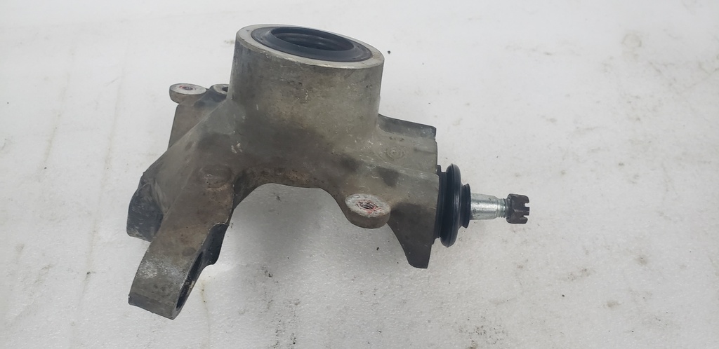 KNUCKLE, STEERING RH - 51231-31G00 SUZUKI
