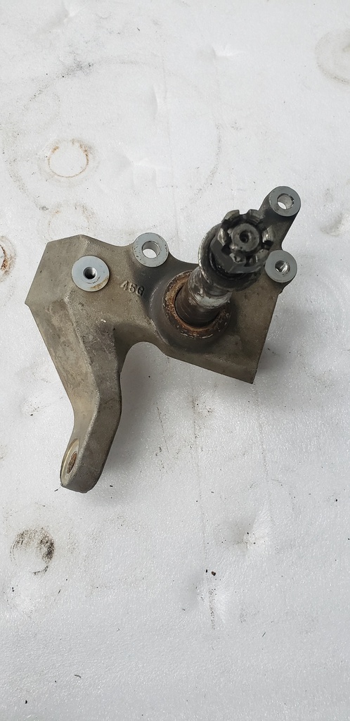 KNUCKLE, STEERING LH - 51240-45G00 SUZUKI