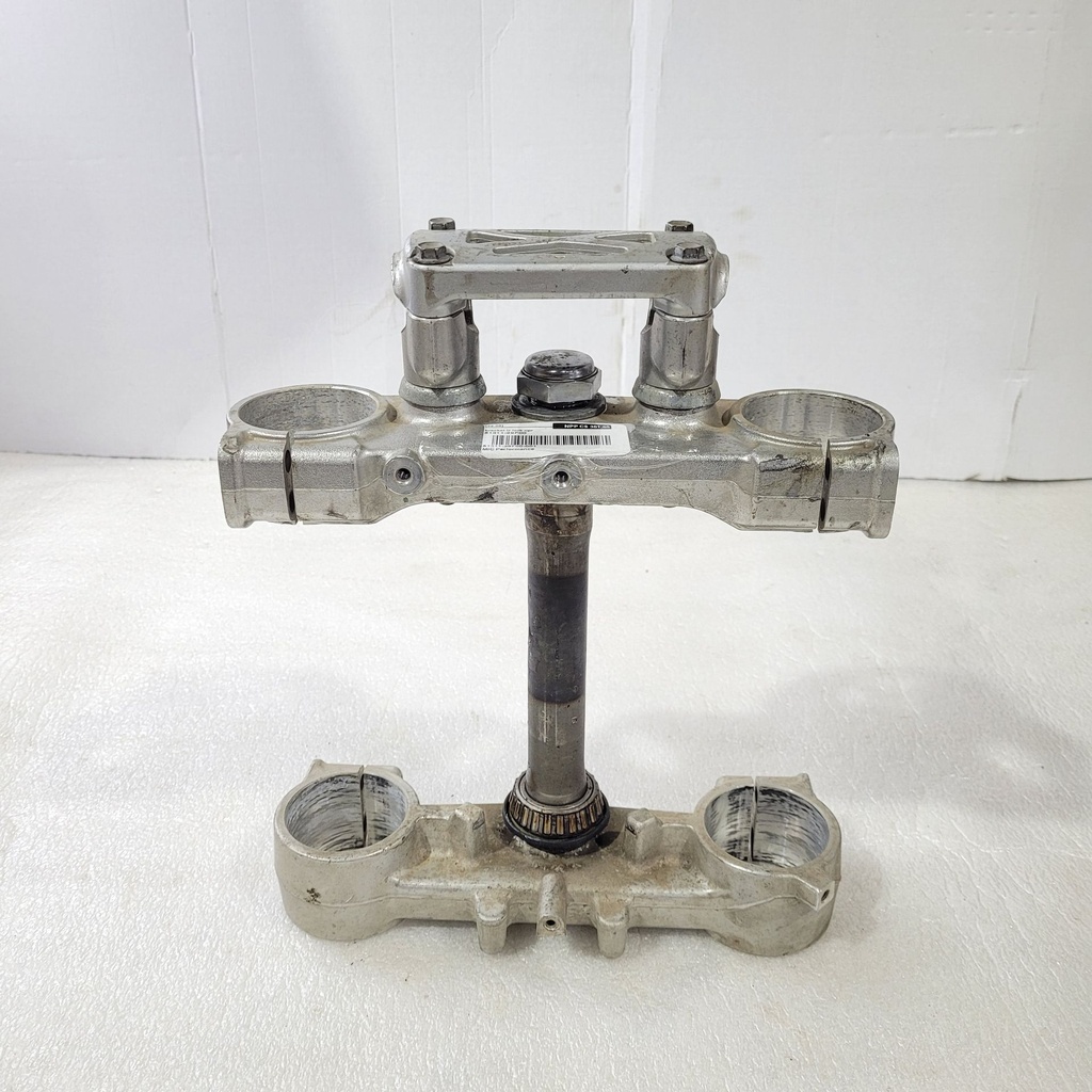 BRACKET, FRONT FORK UP