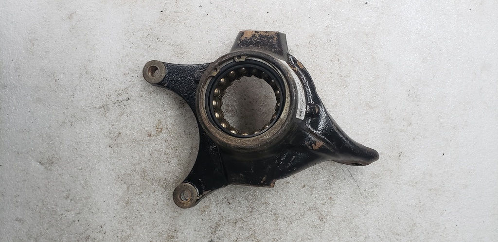 HUB CARRIER, FRONT, RIGHT