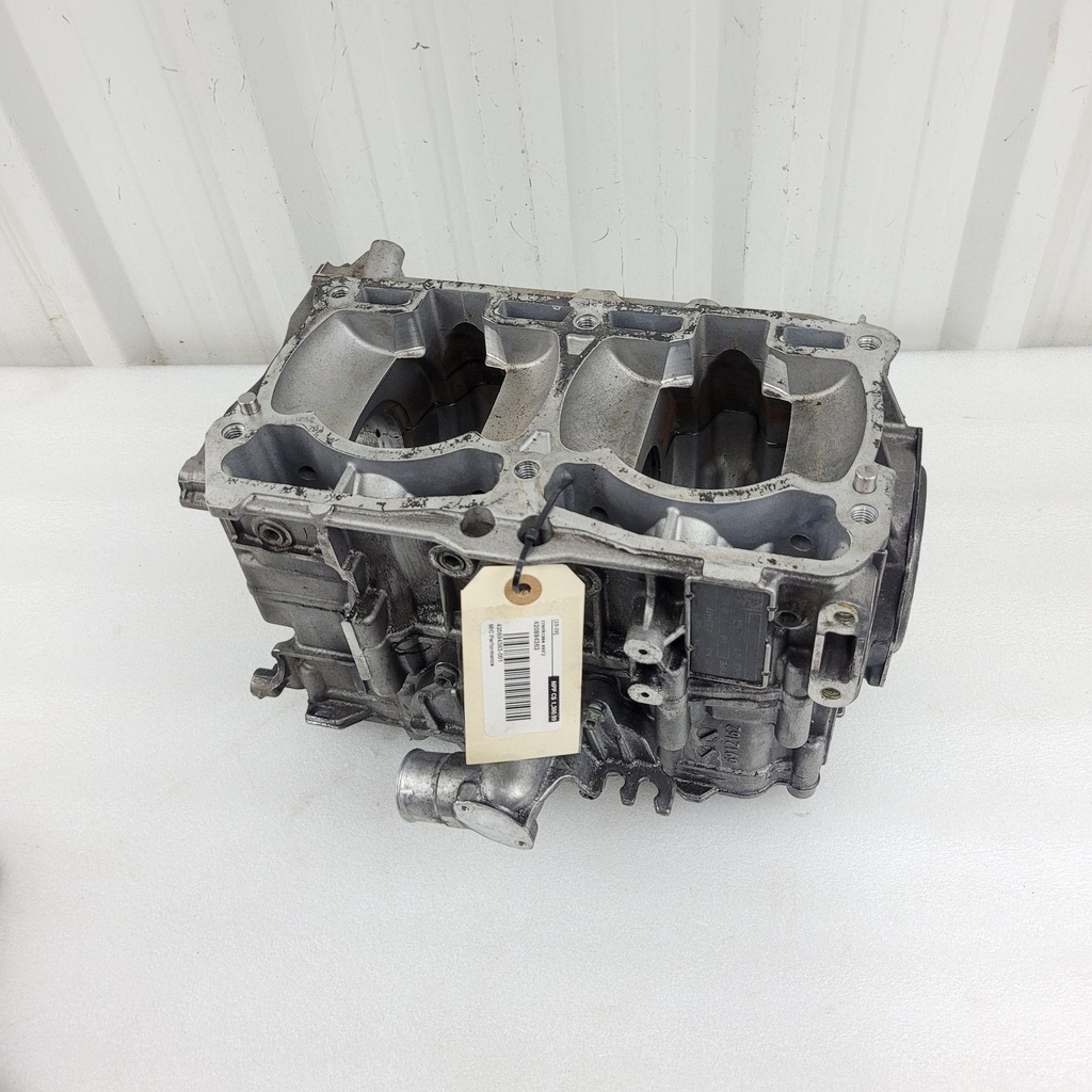 [420894363-001] crankcase ass'y