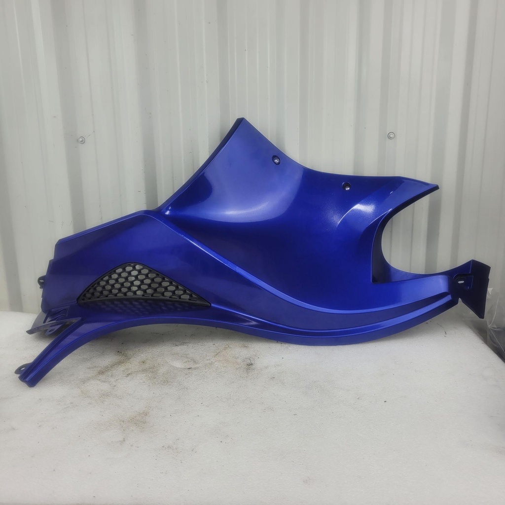 [705006163-001] rh upper panel, blue blue model