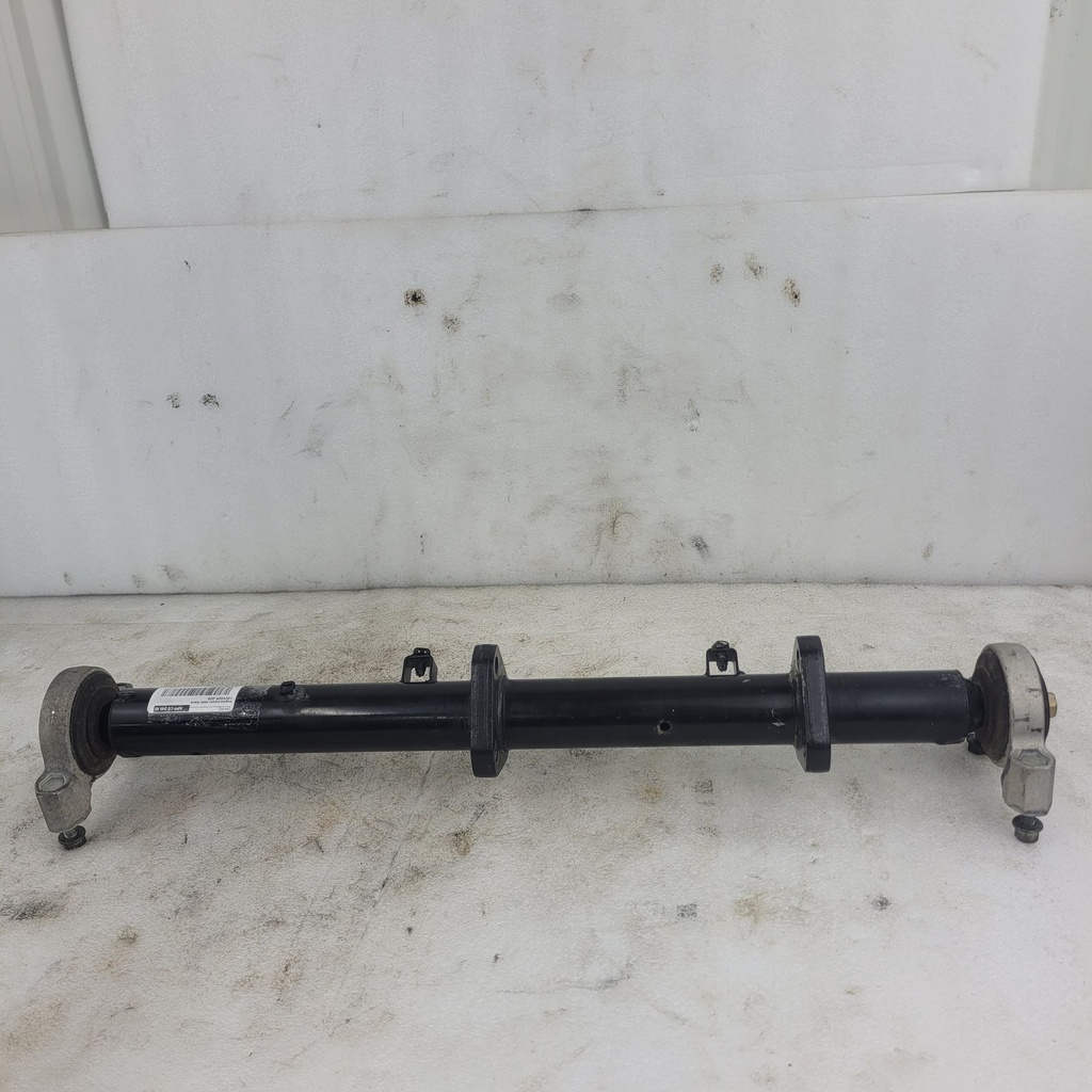 engine mount weld, black