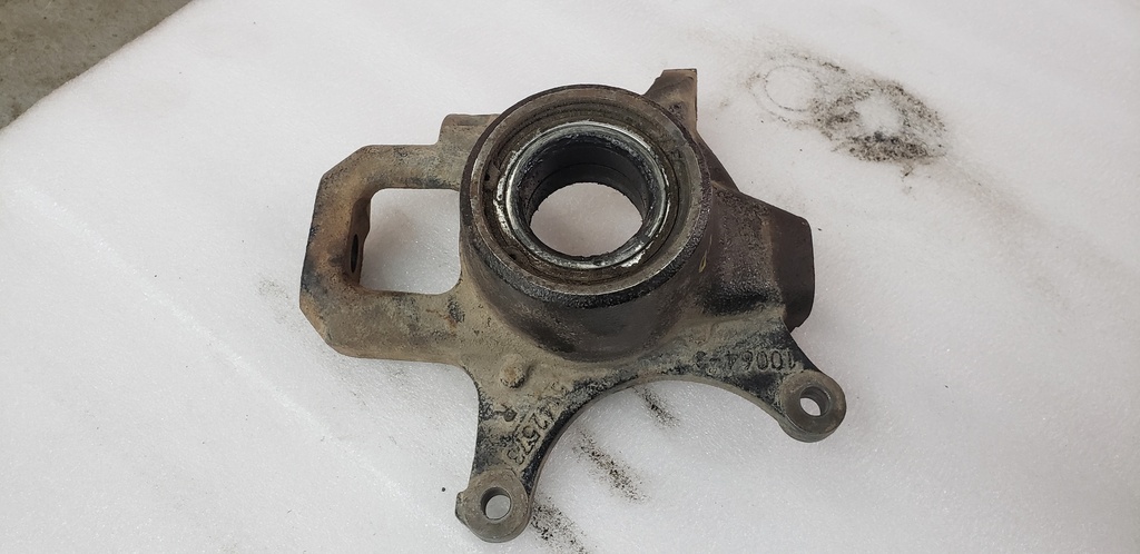 KNUCKLE-FRONT,RH - POLARIS - 5140918