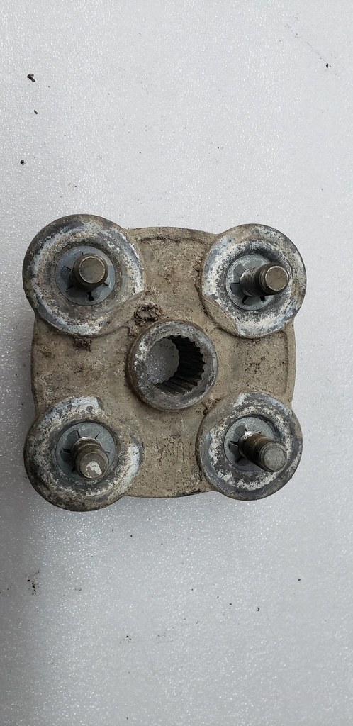 HUB,R.WHEEL,LG.FLANGE(MAC - POLARIS - 5144192 polaris