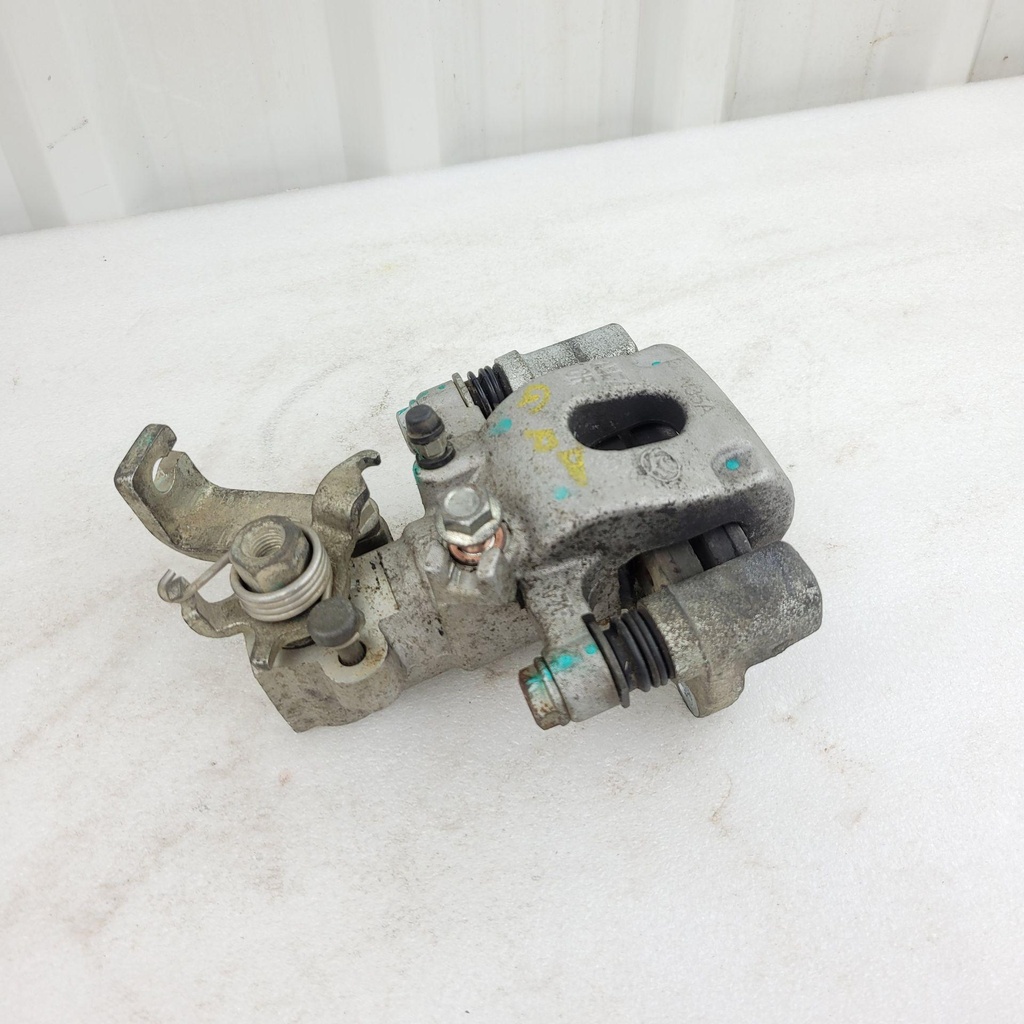 [CF01901] rear lh brake caliper