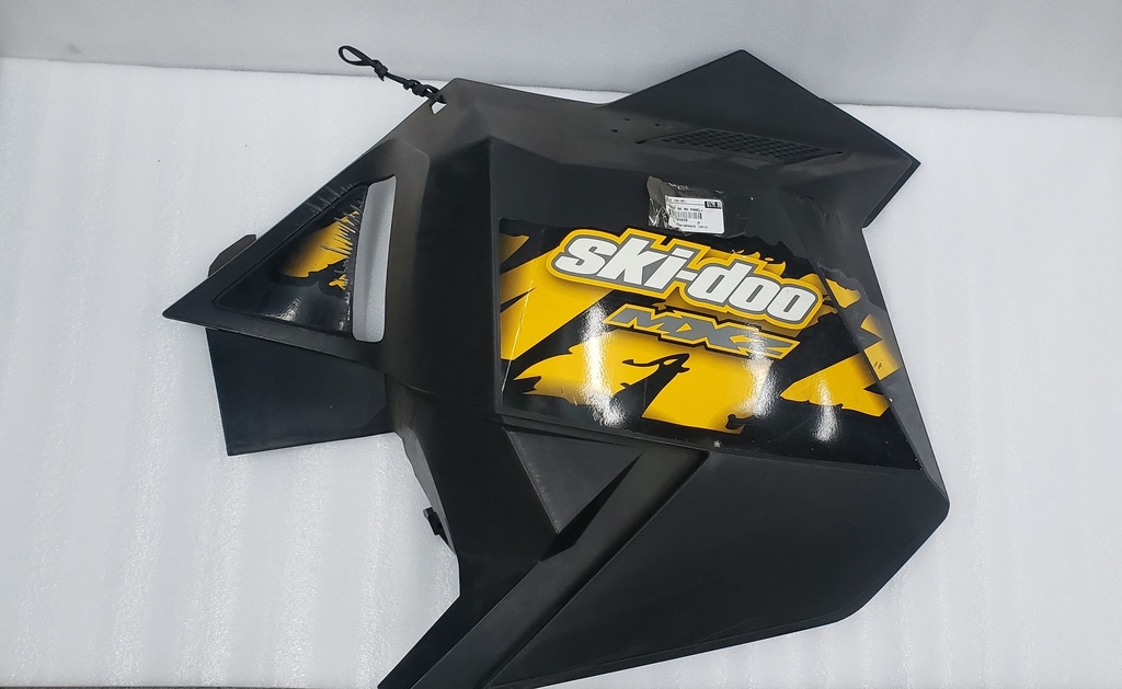 deep black, rh panel manual starter