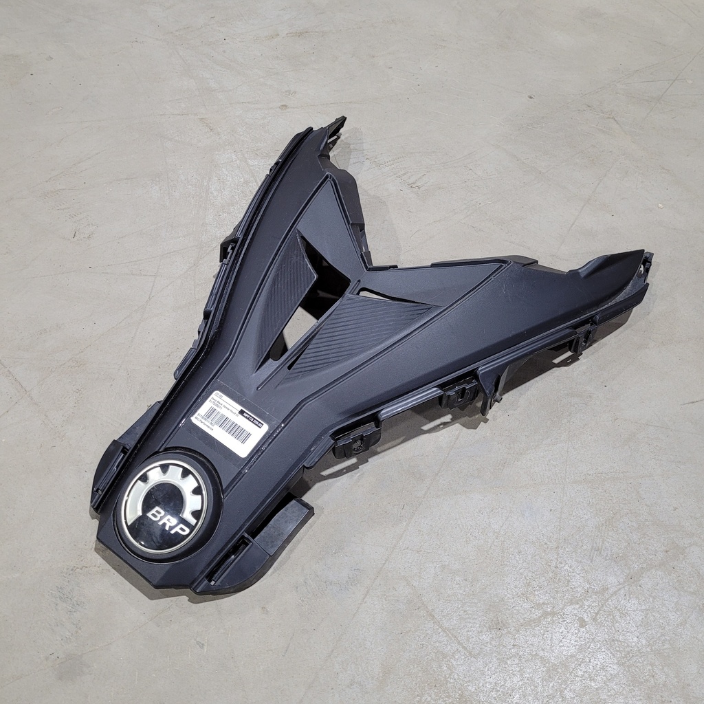 Deep Black Center Hood 20