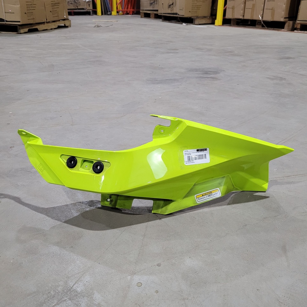 Manta Green, LH Hood Package XRS only