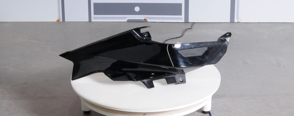 black, rh hood deep black