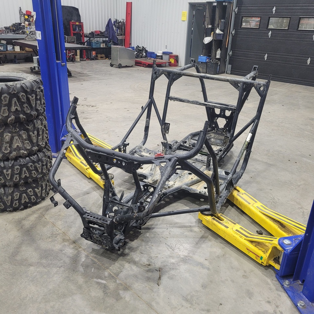 mainframe sway weld, front, mat