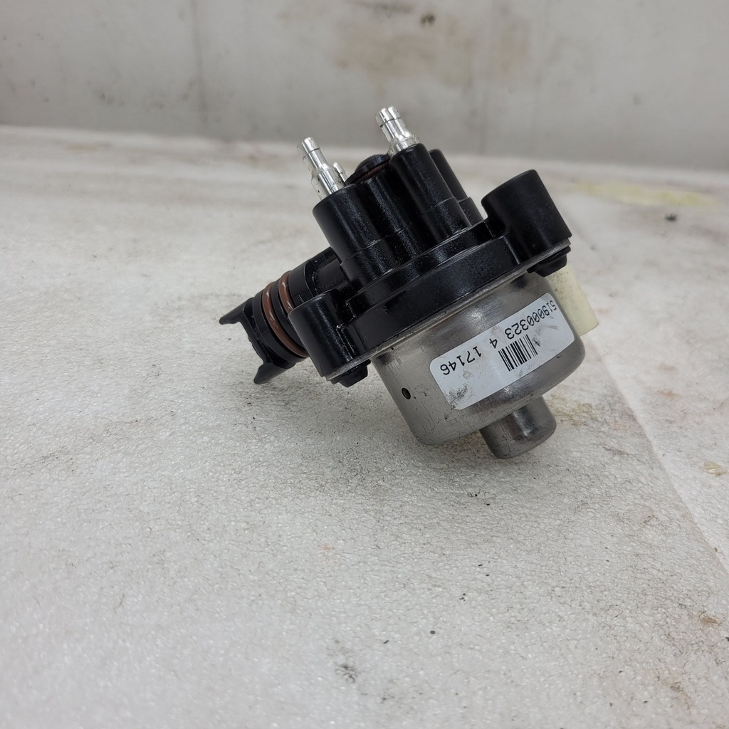 (new ref. 519000376) oil pump