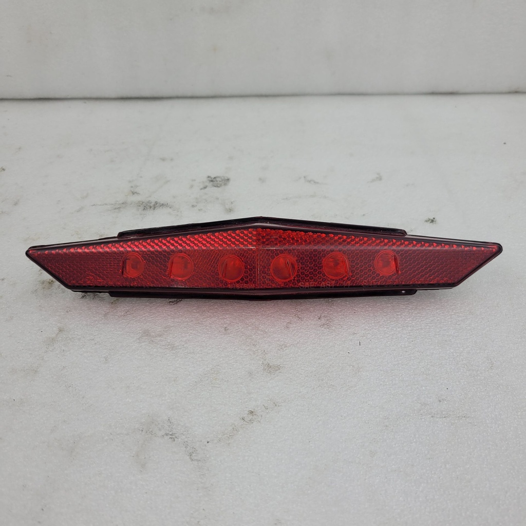 (new ref. 520002710) rear light