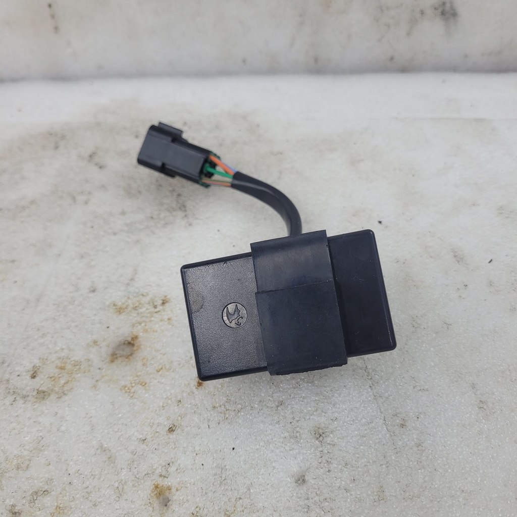 TRAILER TURN LIGHT CONTROL UNIT