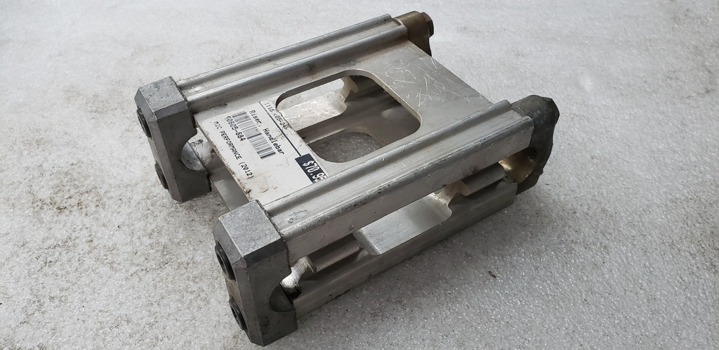 Riser, Handlebar - ARCTIC CAT - 0605-884