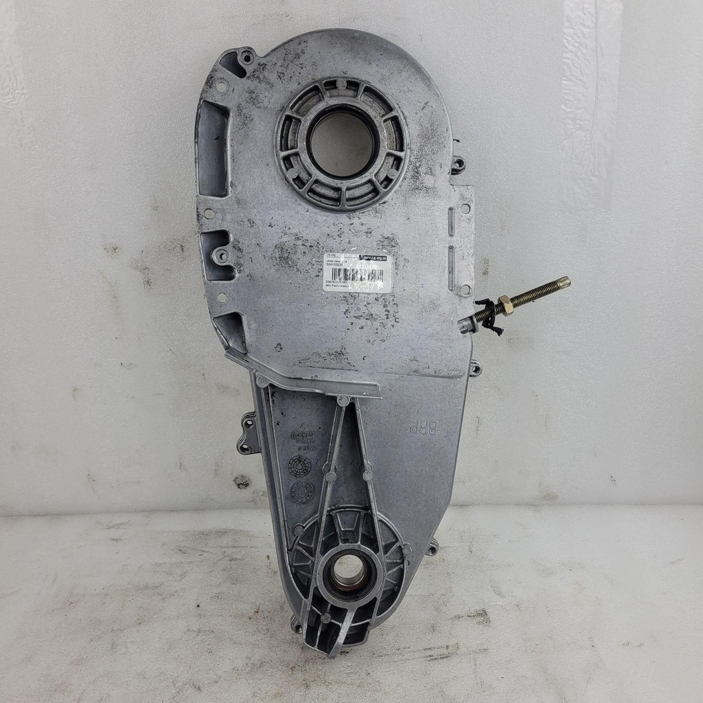 [504153225-001] chain case t3, t4