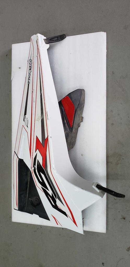 FENDER-REAR,PNTD,LH,W.LTN - POLARIS - 5454555-599 POLARIS