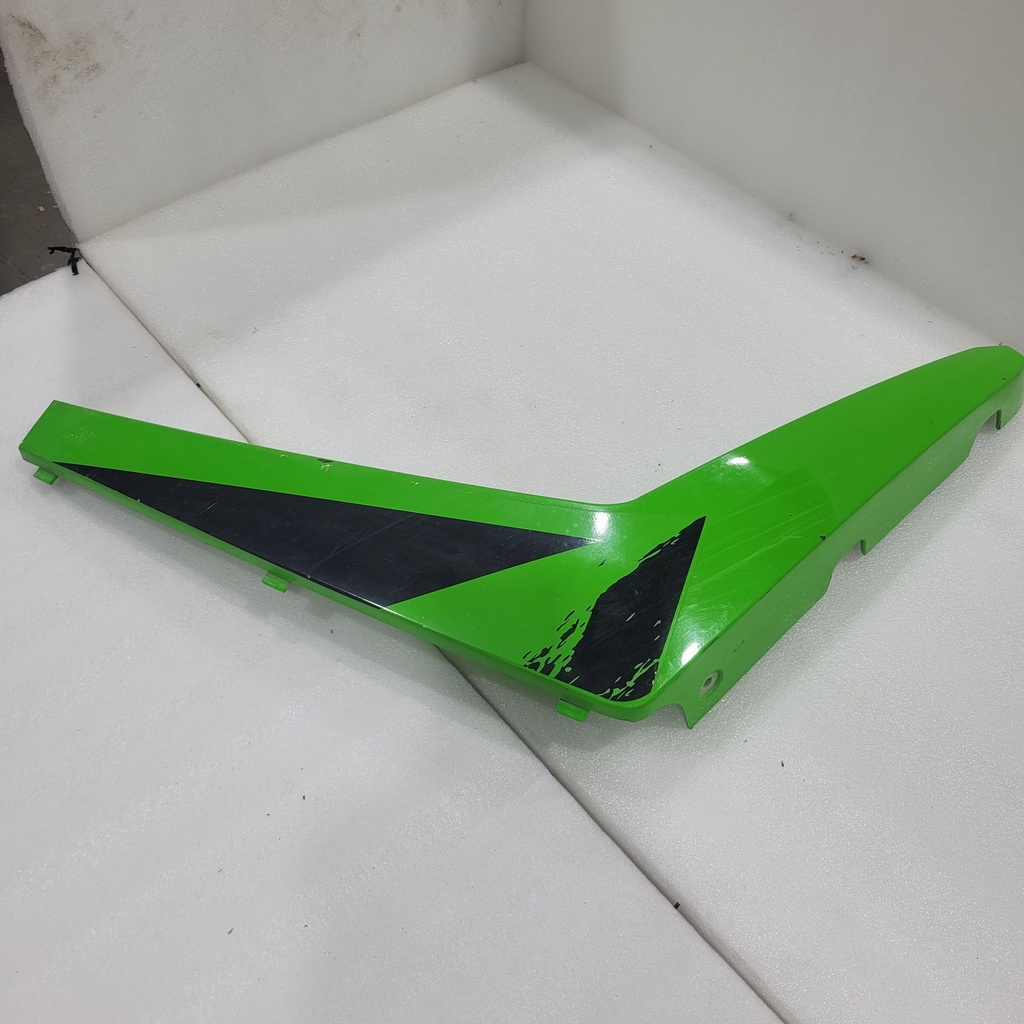 Fender, Rear - Right