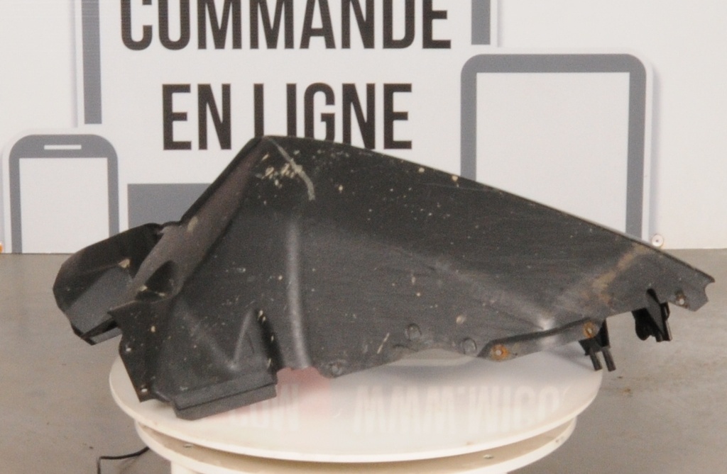 Plate, Skid - Left - Black (inc. 13-22)