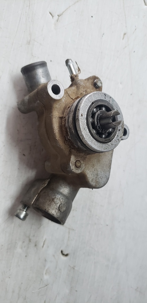 (new ref. 5gh-y1242-01-00) water pump assy