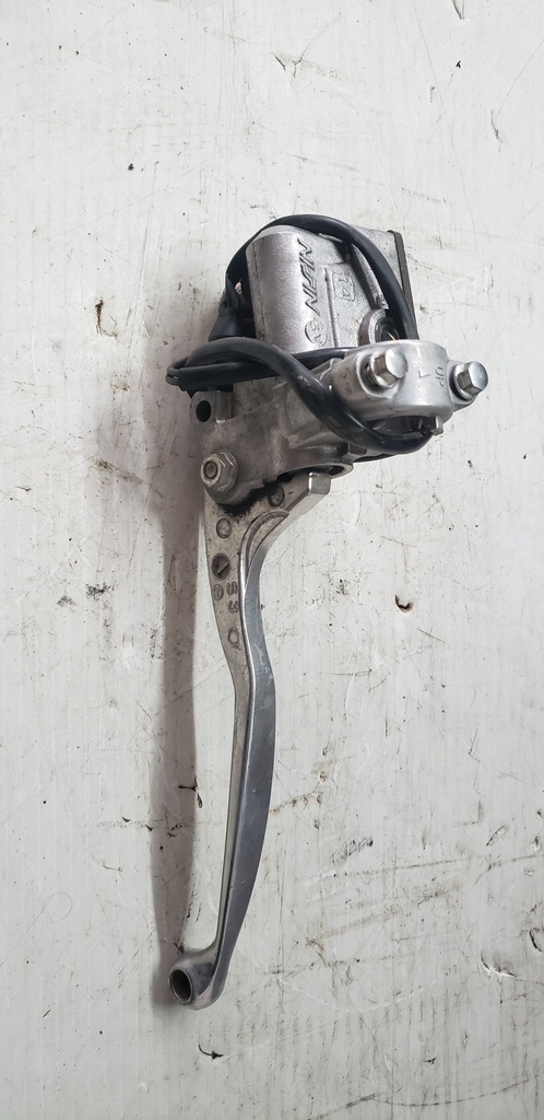 master cylinder assy