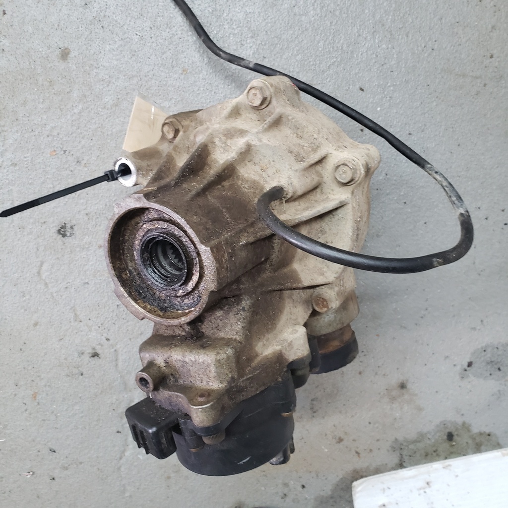 YAMAHA Front Axle Gear Case Comp - 5KM-46160-15-00