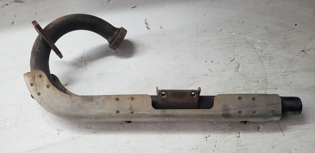 pipe, exhaust 1 (ymus)
