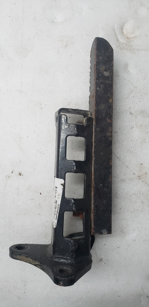 Footrest 1 - 5TG-27411-01-00 YAMAHA