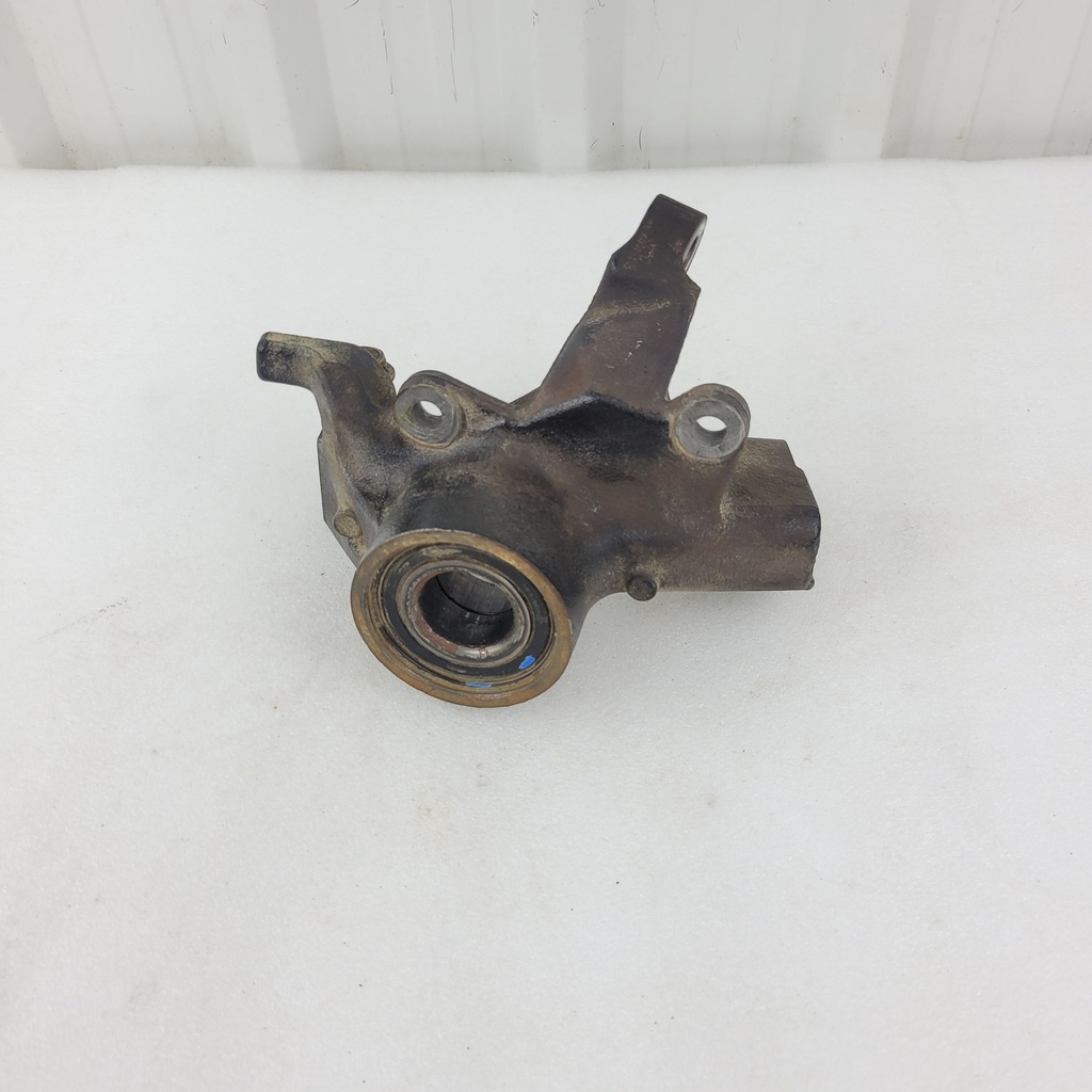 rh front knuckle