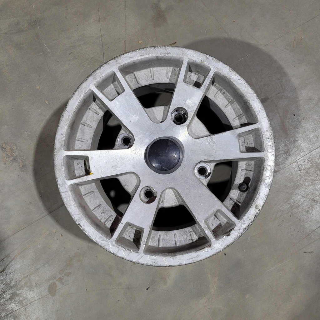 REAR RIM - 705500798 can am