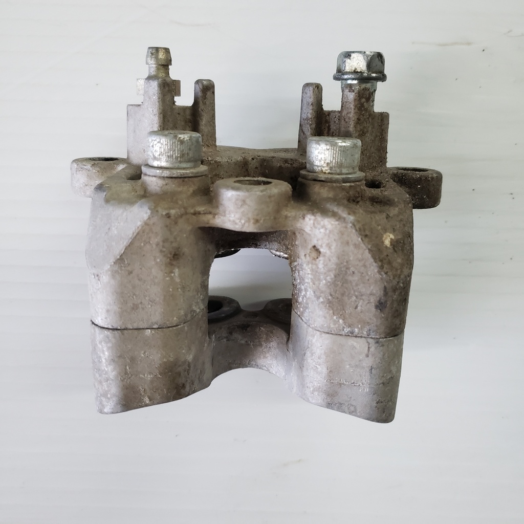 RH FRONT CALIPER ASS'Y - Call your local BRP dealership