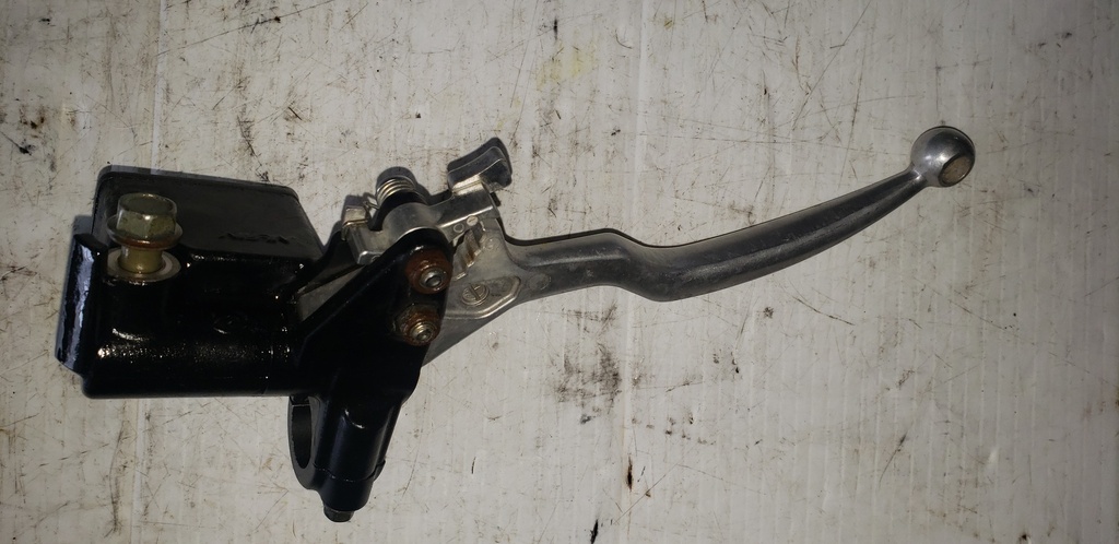 BOMBARDIER LH Front Master Cylinder - 705600845