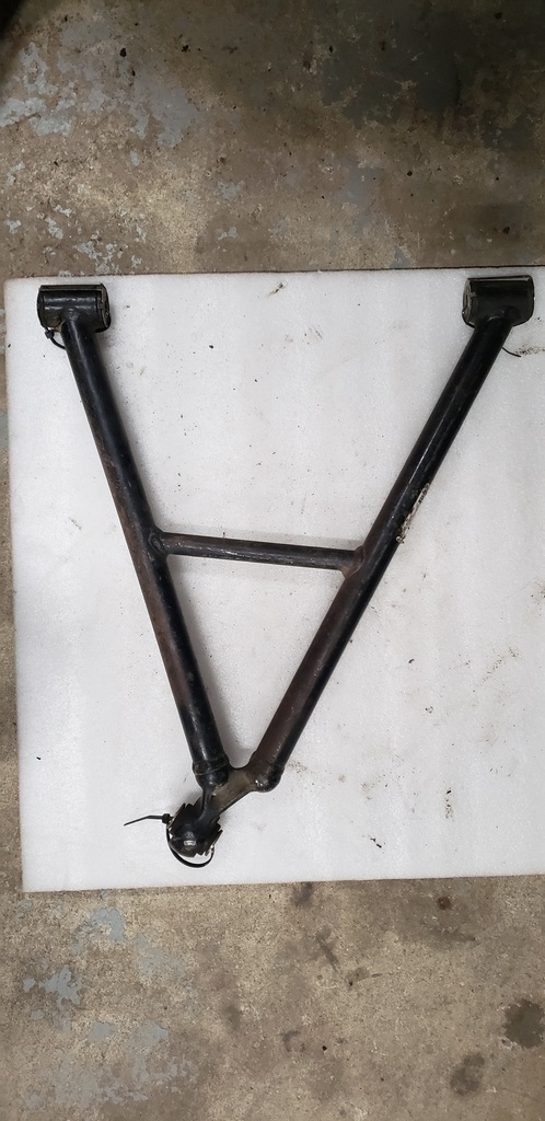 black rh rear lower arm