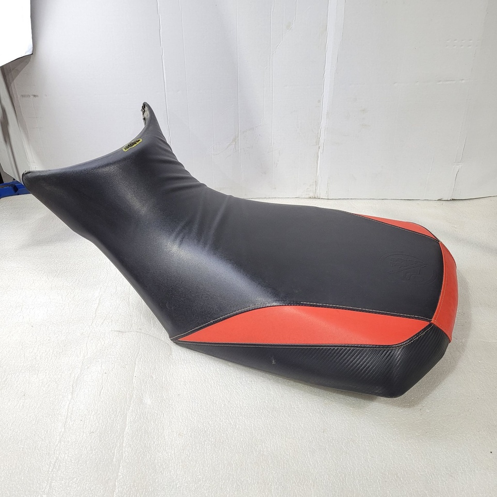 (new ref. 708002494) seat ass'y package xmr red/white/black