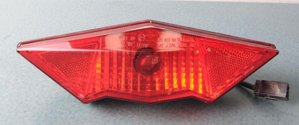 tail light housing ass'y
