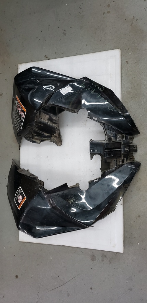 Black Front Fender Intern - 715003163 CAN AM