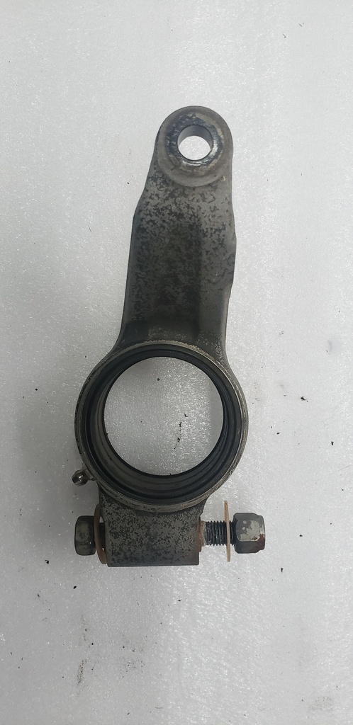 ARM, OUTSIDE 2 (R,H) - YAMAHA - 8AT-23852-00-00 yamaha