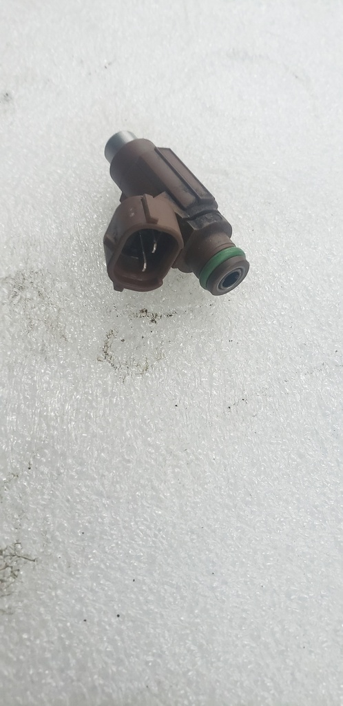 INJECTOR - YAMAHA - 8FP-13761-10-00 YAMAHA